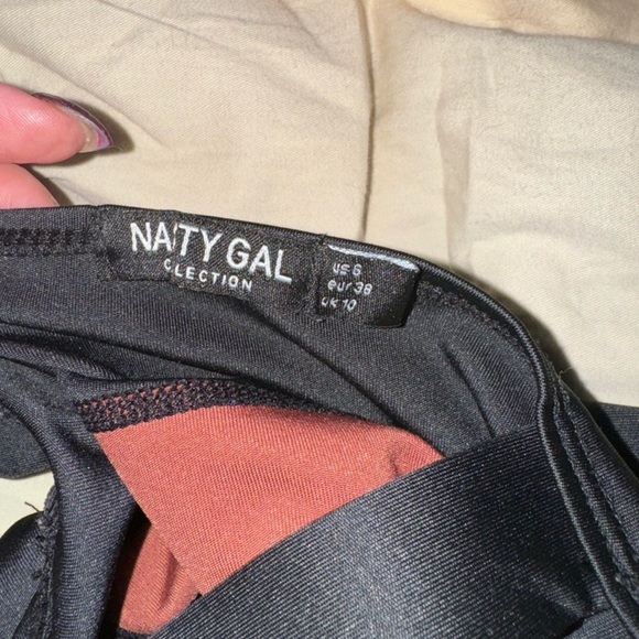 Nasty Gal One Piece Athletic Romper - Picture 3 of 5